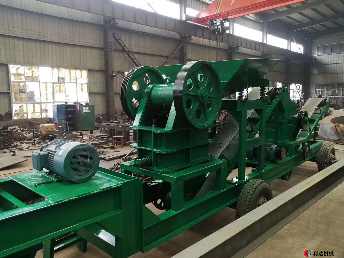 移動石子破碎機(jī)